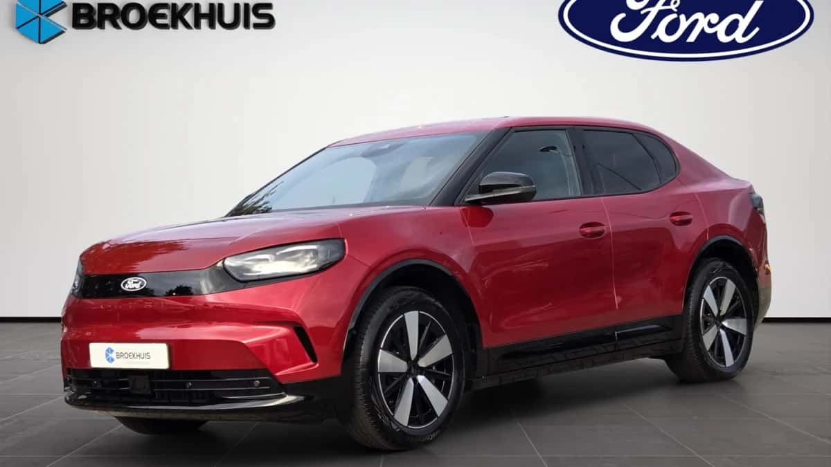 Ford Capri (2025) — foto 1