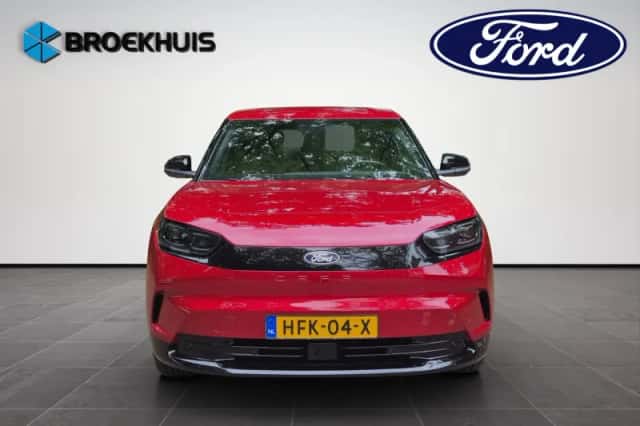 Ford Capri (2025) thumbnail 2