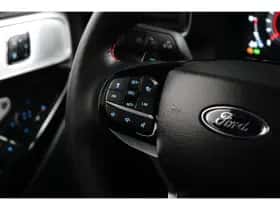 Ford Explorer (2025) thumbnail 8