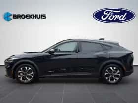 Ford Mustang Mach-E (2026) thumbnail 2
