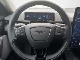 Ford Mustang Mach-E (2026) thumbnail 7
