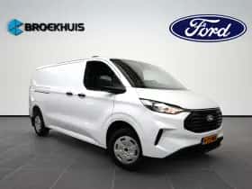 Ford Transit Custom (2024) thumbnail 3
