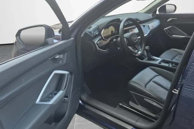 Audi Q3 (2022) thumbnail 6