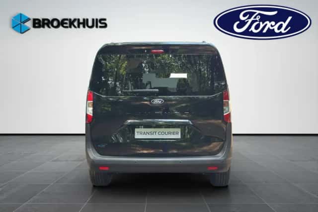 Ford Tourneo Courier (2026) thumbnail 4