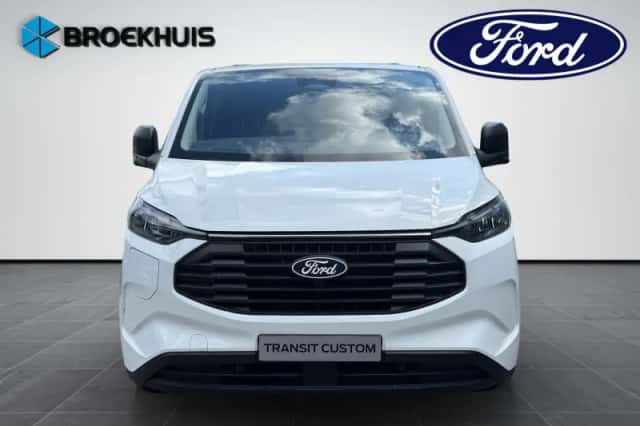 Ford Transit Custom (2025) thumbnail 2
