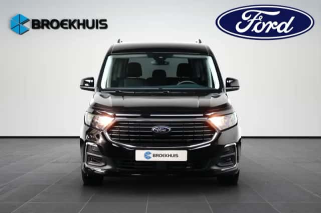 Ford Tourneo Connect (2024) thumbnail 3