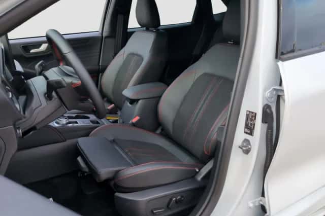 Ford Kuga (2026) thumbnail 4