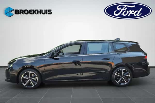 Opel Astra Sports Tourer (2023) thumbnail 3