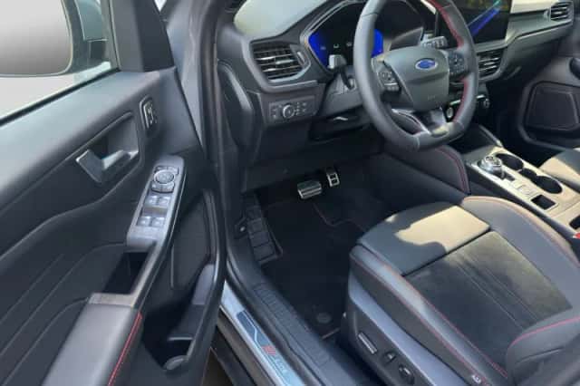 Ford Kuga (2026) thumbnail 6