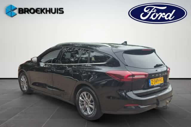 Ford Focus (2024) thumbnail 4