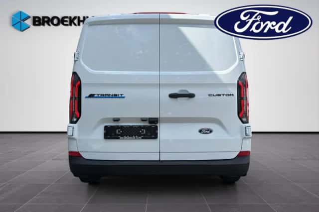 Ford E-Transit Custom (2026) thumbnail 5