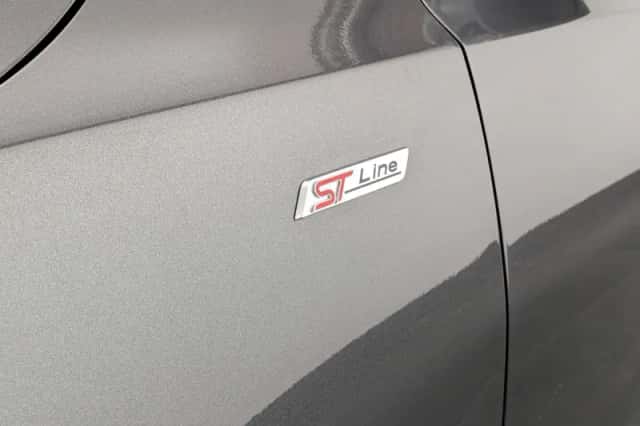 Ford Focus (2023) thumbnail 4