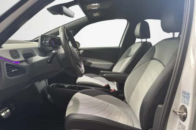 Volkswagen ID.3 (2023) thumbnail 6