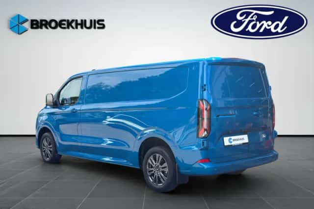 Ford E-Transit Cust (2025) thumbnail 3