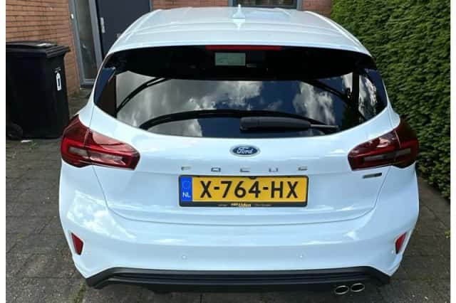 Ford Focus (2023) thumbnail 4