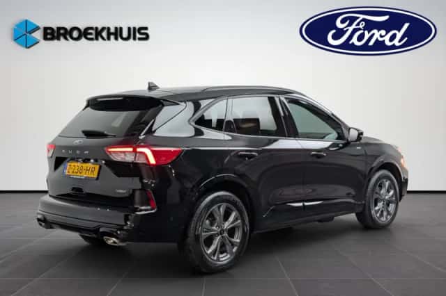 Ford Kuga (2024) thumbnail 3