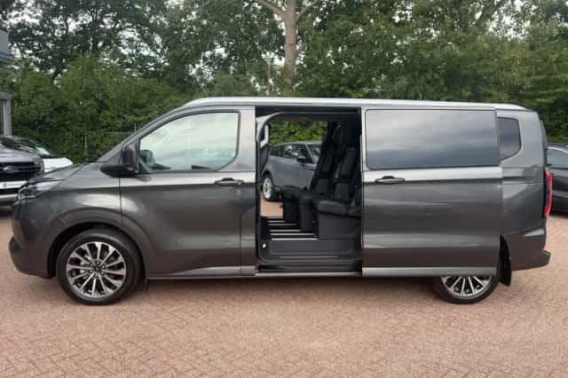Ford Transit Custom (2026) thumbnail 3