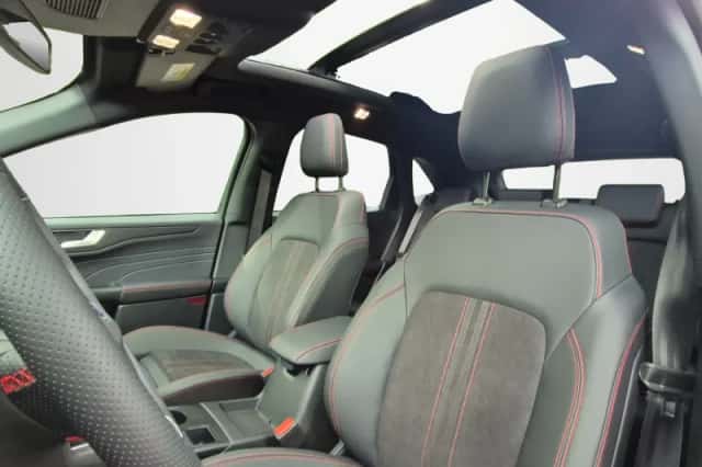 Ford Kuga (2026) thumbnail 4
