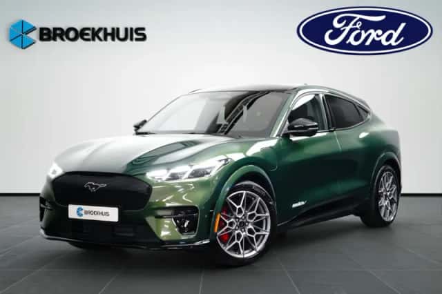 Ford Mustang Mach-E (2025) thumbnail 1