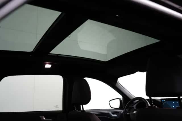 Ford Kuga (2026) thumbnail 6