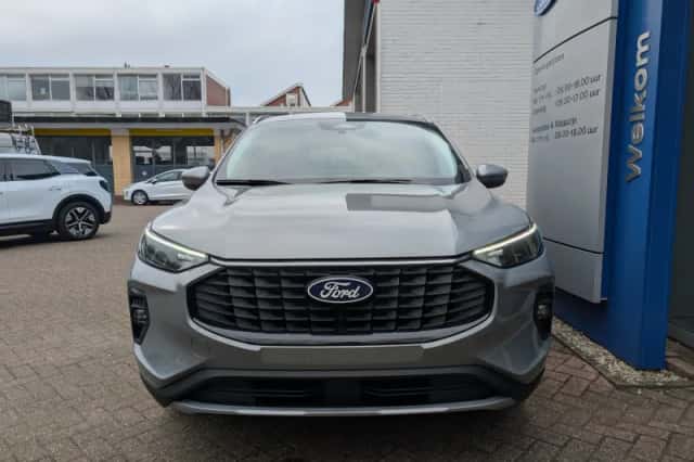 Ford Kuga (2025) thumbnail 2