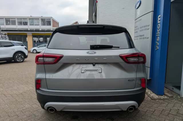 Ford Kuga (2025) thumbnail 5