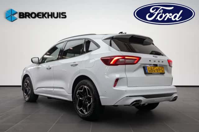 Ford Kuga (2024) thumbnail 2