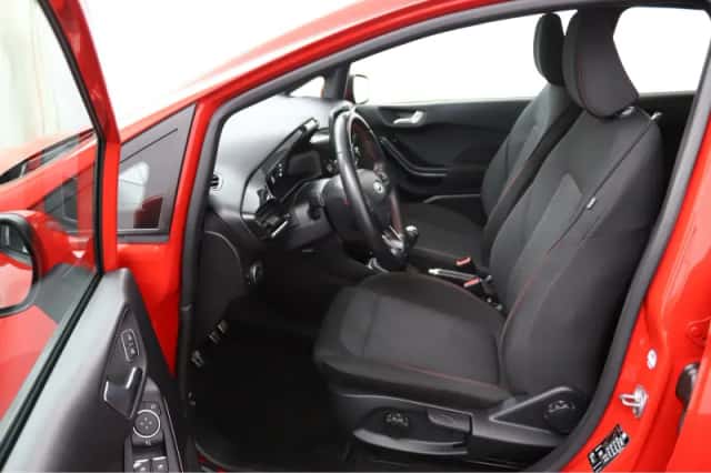 Ford Fiesta (2019) thumbnail 6