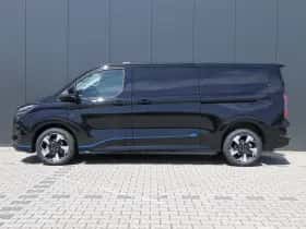 Ford Transit Custom (2025) thumbnail 2