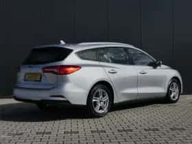 Ford Focus (2020) thumbnail 3