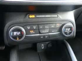 Ford Focus (2020) thumbnail 8