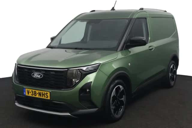 Ford Transit Courier (2024) thumbnail 1
