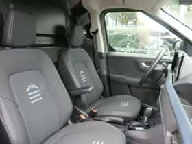 Ford Transit Courier (2024) thumbnail 7