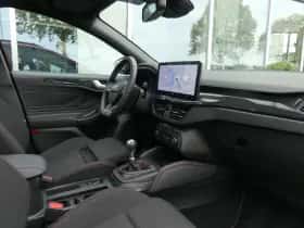 Ford Focus (2024) thumbnail 6