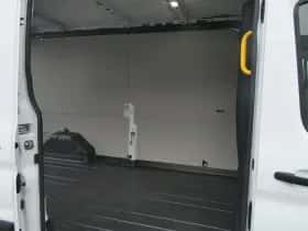 Ford Transit (2024) thumbnail 11