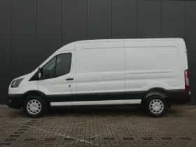 Ford Transit (2024) thumbnail 2