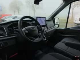 Ford Transit (2024) thumbnail 5