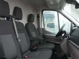 Ford Transit (2024) thumbnail 9