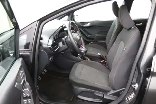 Ford Fiesta (2020) thumbnail 6