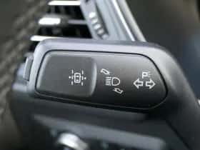 Ford Kuga (2021) thumbnail 40