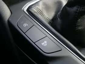 Ford Kuga (2021) thumbnail 42