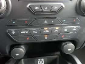 Ford Ranger (2021) thumbnail 9