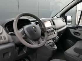 Renault Trafic (2019) thumbnail 6