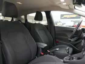 Ford Fiesta (2021) thumbnail 7