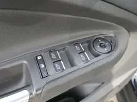 Ford C-Max (2019) thumbnail 28