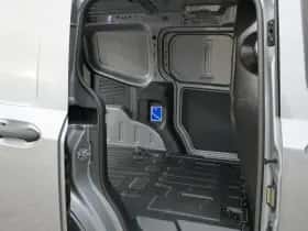 Ford Transit Courier (2024) thumbnail 12