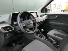 Ford Transit Courier (2024) thumbnail 5