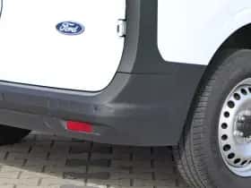 Ford Transit Courier (2024) thumbnail 13