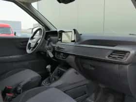 Ford Transit Courier (2024) thumbnail 7
