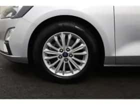 Ford Focus (2021) thumbnail 14